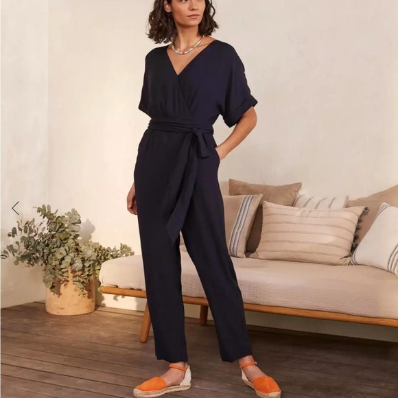 Boden Alice Faux Wrap Front Jumpsuit Short Sleeves Navy Blue Size 4 Petite NEW - Picture 1 of 13
